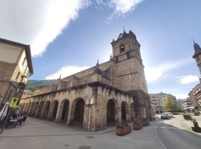Andre Miren Jasokundearen Eliza/Parroquia nuestra señora de la Asuncion