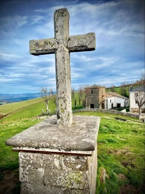 Santuario de la Virgen del Acebo