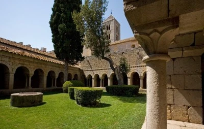 Canónica de Santa María de Vilabertrán