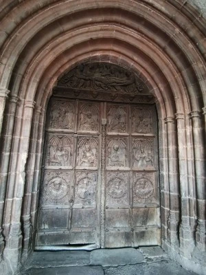 Iglesia de San Julián y Santa Basilisa