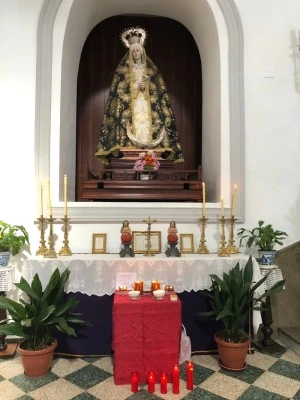 Iglesia parroquial de San Felipe y Santiago