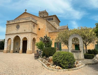 Iglesia Virgen de Atotxa