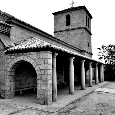 Parroquia de Nuestra Señora del Enebral