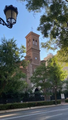 Parroquia de San Fermín de los Navarros