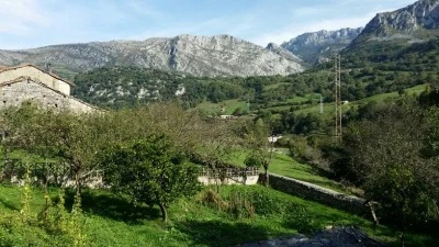 Parroquia de San Vicente de Proaza