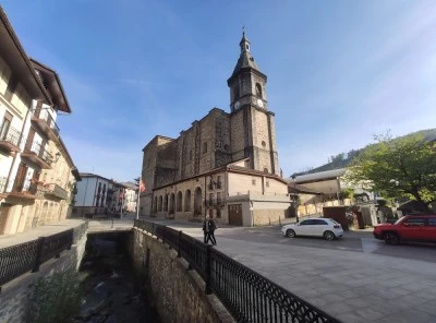 Errukizko Andra Maria