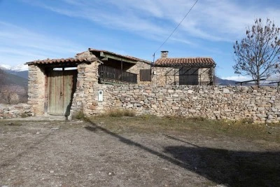 Església de Sant Iscle i Santa Victòria de Béixec
