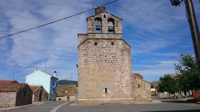 Frontón de la Iglesia Mediana de Voltoya
