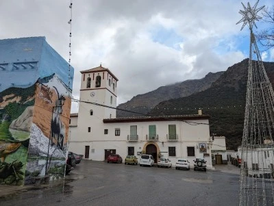 Iglesia barrio bajo