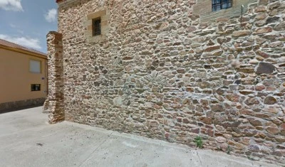 Iglesia de Arrabalde