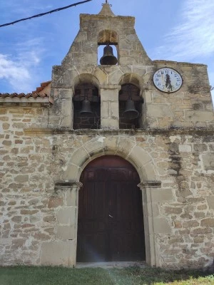 Iglesia de Lasierra