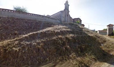 Iglesia de Manzaneda de Torio.