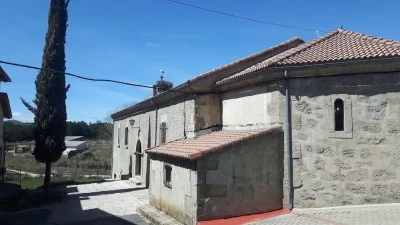 Ermita capilla del Sagrado Corazón en Hoyos del Espino