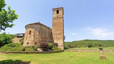 Iglesia de San Esteban de Olius