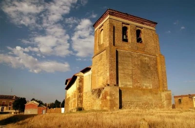 Iglesia de San Martín de Villarmentero de Campos